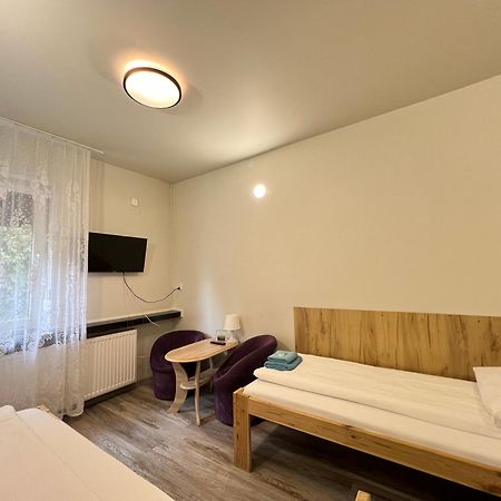 ETNA - Hostel -Noclegi Rzeszów Kültér fotó