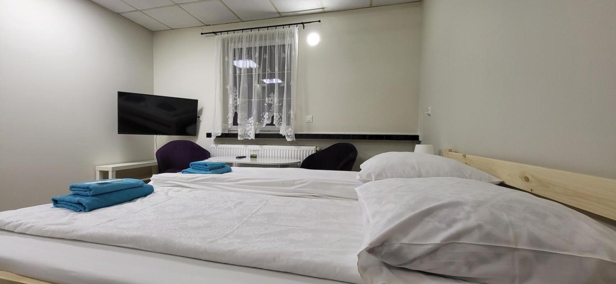 ETNA - Hostel -Noclegi Rzeszów Kültér fotó