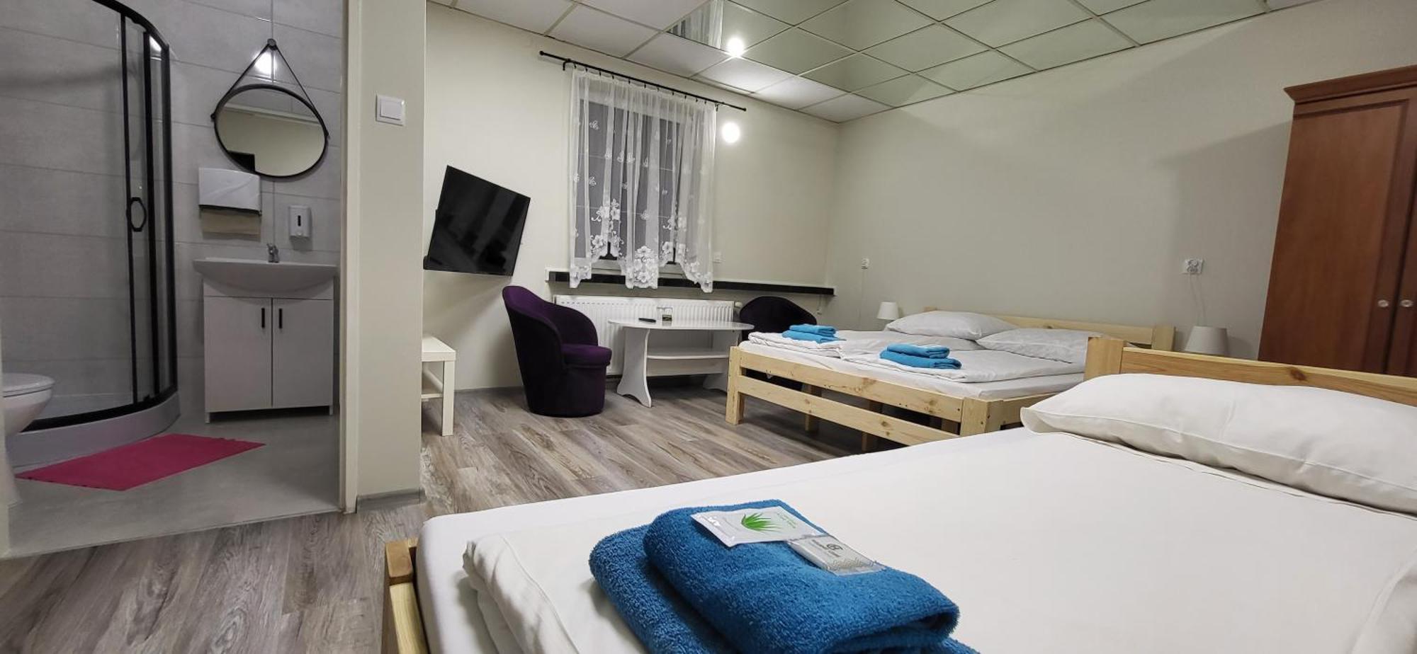 ETNA - Hostel -Noclegi Rzeszów Kültér fotó