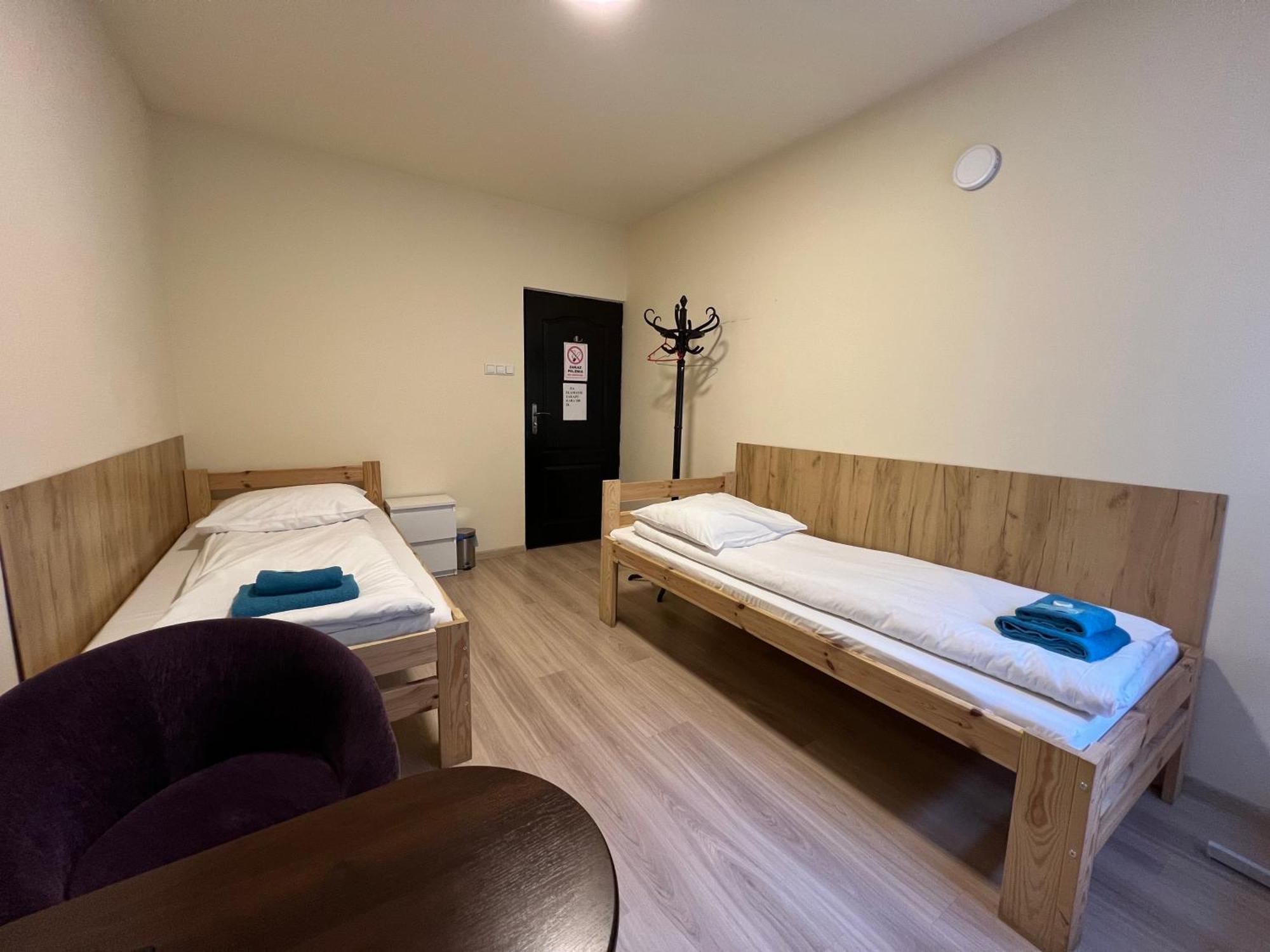 ETNA - Hostel -Noclegi Rzeszów Kültér fotó