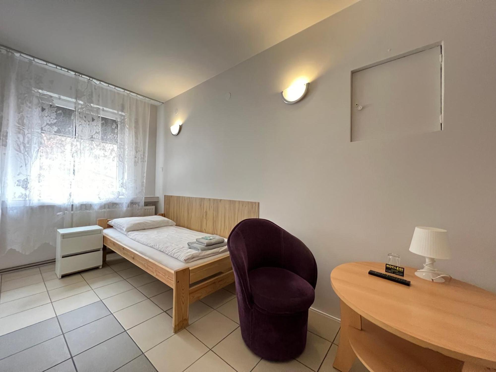 ETNA - Hostel -Noclegi Rzeszów Kültér fotó