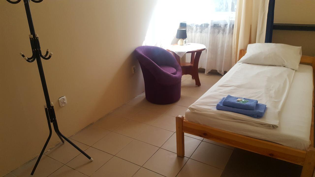 ETNA - Hostel -Noclegi Rzeszów Kültér fotó